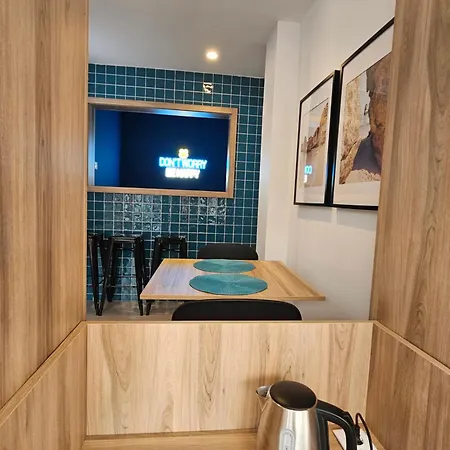 בית הארחה Next