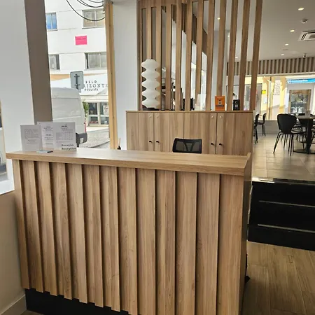 ゲストハウス Next ポルティマン