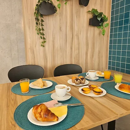 בית הארחה Next